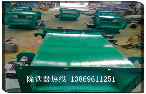 管道除鐵器，內(nèi)蒙古格柵式管道除鐵器_內(nèi)部構造結構圖_內(nèi)蒙古格柵式管道除鐵器工作原理_安裝示意圖