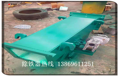 永磁管道自卸式除鐵器，永磁管道自卸式除鐵器廠家_技術(shù)參數(shù)_永磁管道自卸式除鐵器廠家磁塊安裝方式_如何換帶