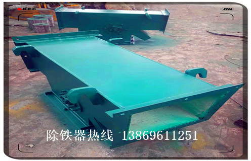 管道自卸式永磁除鐵器，河南管道式自卸永磁除鐵器_遠(yuǎn)力河南管道式自卸永磁除鐵器12000高斯 可定制工作原理_安裝示意圖 