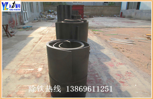 皮帶除鐵器，1.2米皮帶用多大的除鐵器_1.2米皮帶用多大的除鐵器皮帶原因及如何調(diào)_刮板價(jià)格 