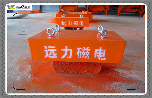 永磁自動除鐵器，海南輸送帶永磁自動除鐵器參數(shù)_內(nèi)部磁塊安裝方法_海南輸送帶永磁自動除鐵器型號價格