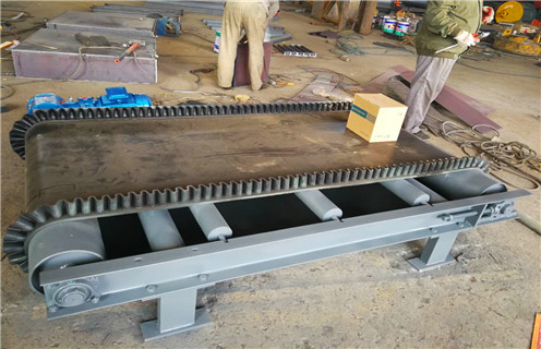 電磁油冷除鐵器，遼寧電磁油冷除鐵器_工作原理_遼寧電磁油冷除鐵器使用特點(diǎn)_選型_價(jià)格 